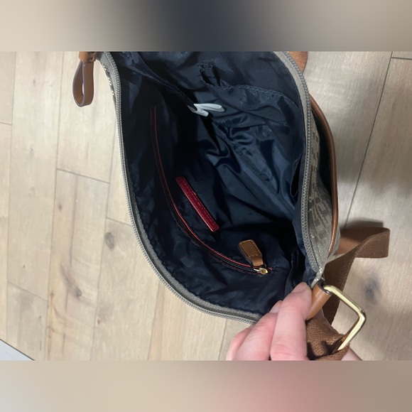 TOMMY HILFIGER CROSS BODY BAG - Picture 7 of 9